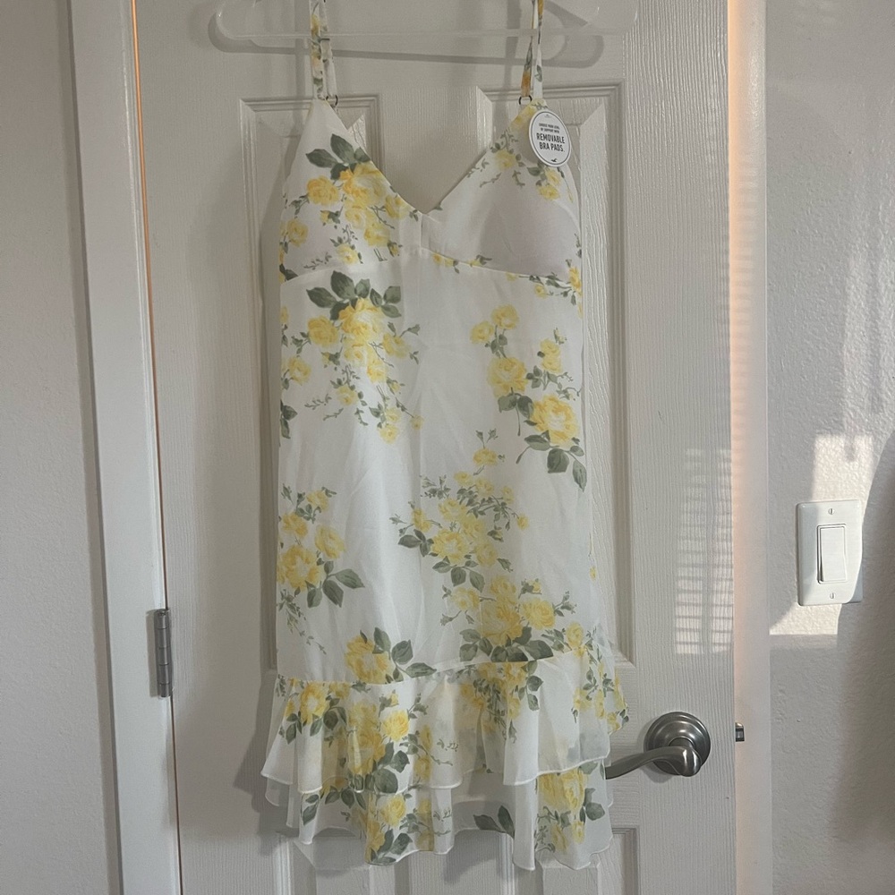 Hollister Yellow Floral Dress